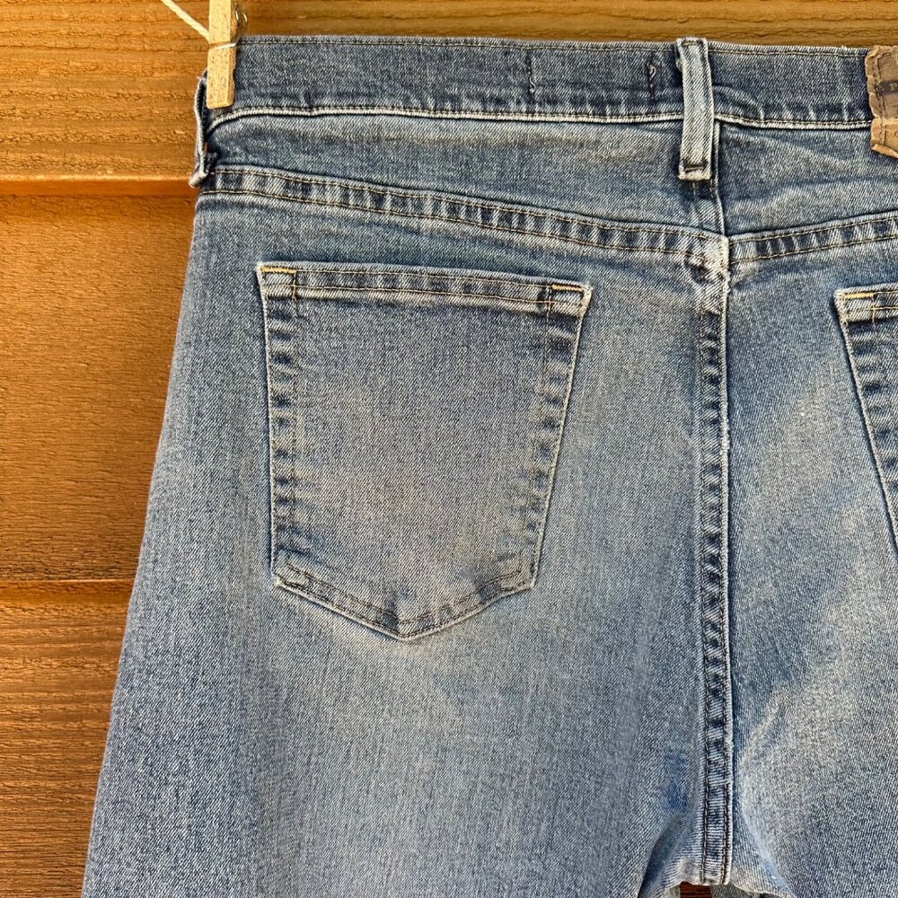 Wrangler Men’s Relaxed Fit Y2K Vintage Medium Blue Jeans Size 32 - Picture 12 of 13